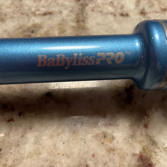 Babyliss Pro Titanium Curl Brush - Picture 6 of 7